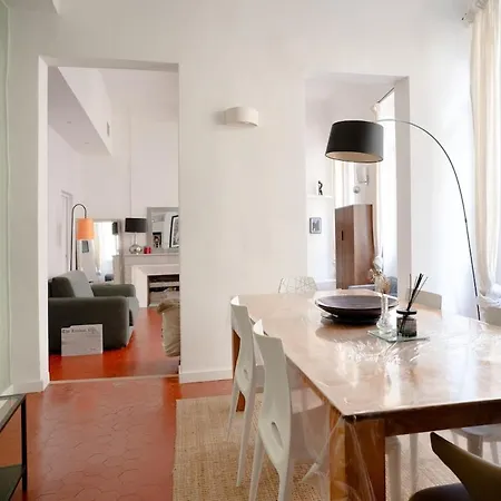 Apartment Elegance And Calm In Aix Center *